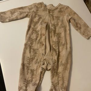 Tree woodland baby outfit